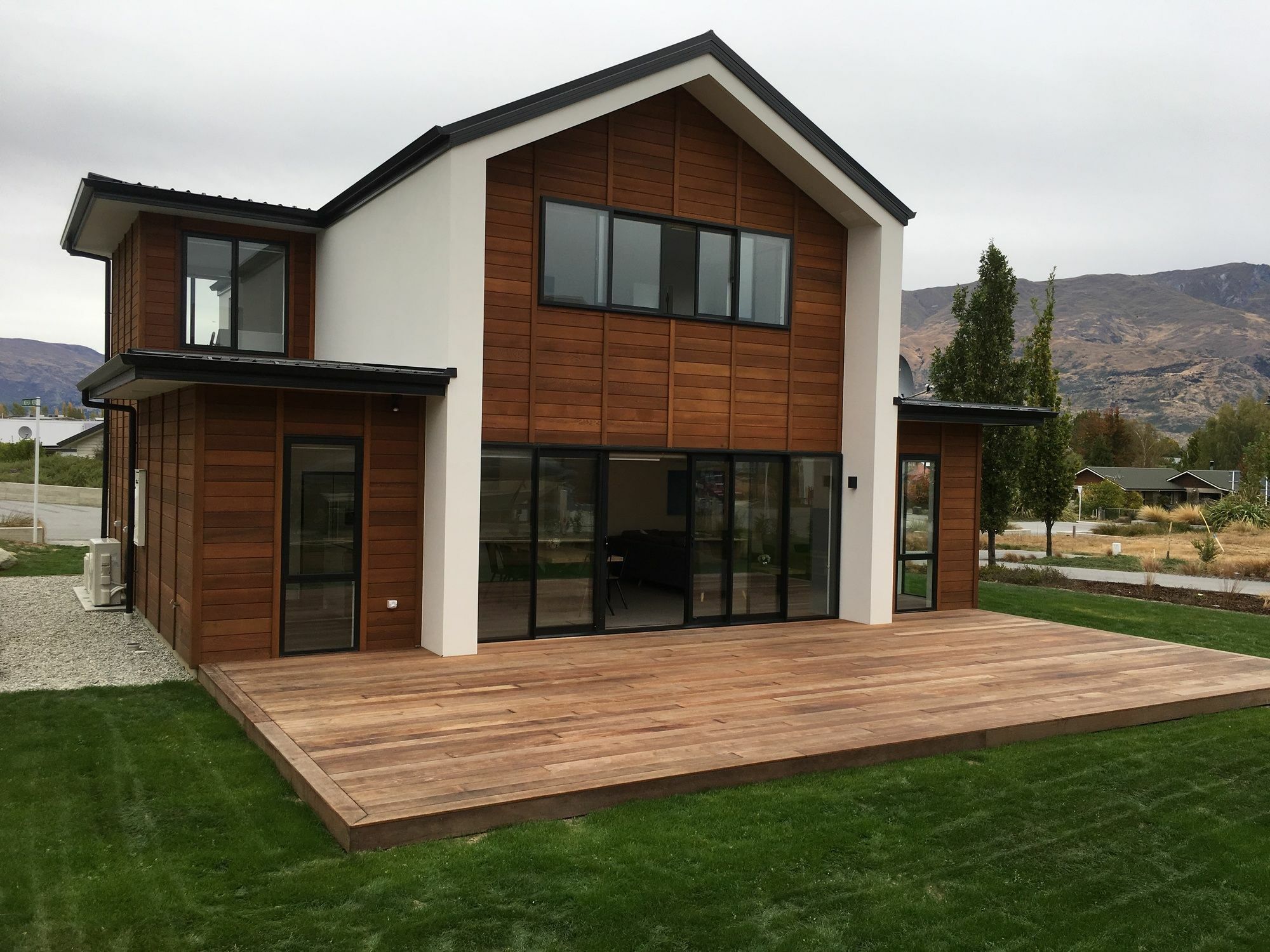 Luxury On Kapuka Villa Wanaka Exterior photo